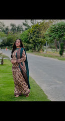 LAWN DIGITAL PRINT 3PC STITCHED FOR GIRLS